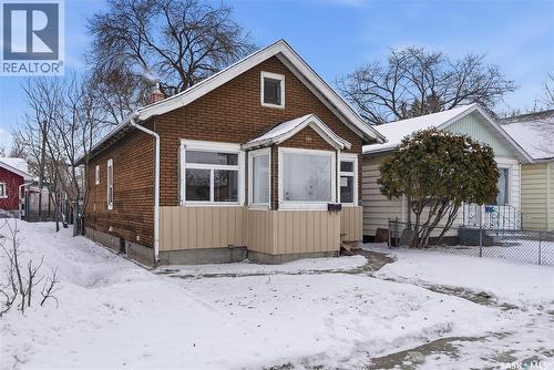 110 F Avenue S, Saskatoon, SK - Outdoor