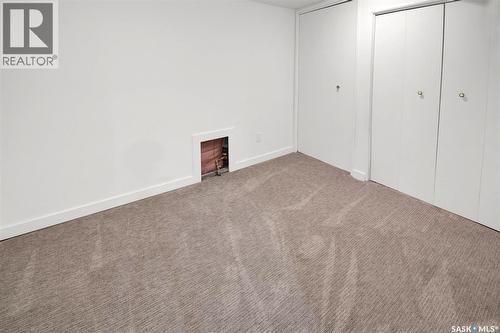 120 32Nd Street W, Saskatoon, SK - Indoor Photo Showing Other Room