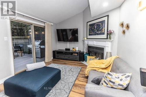 6869 Hickling Crescent, Mississauga, ON 