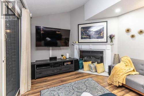 6869 Hickling Crescent, Mississauga, ON 