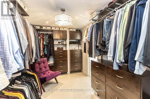 6869 Hickling Crescent, Mississauga, ON 