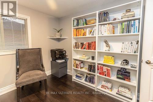 6869 Hickling Crescent, Mississauga, ON 