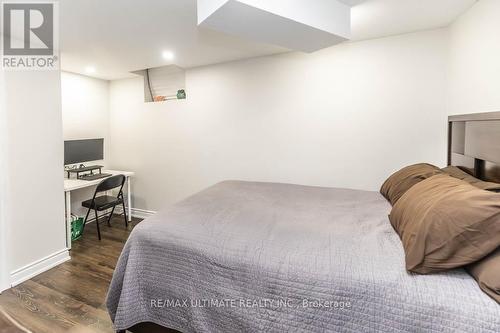 6869 Hickling Crescent, Mississauga, ON 