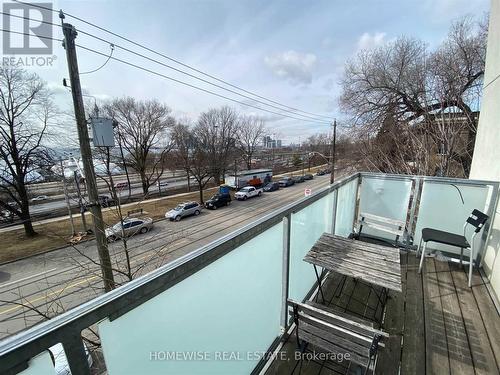 307 - 1 Triller Avenue, Toronto, ON - Outdoor