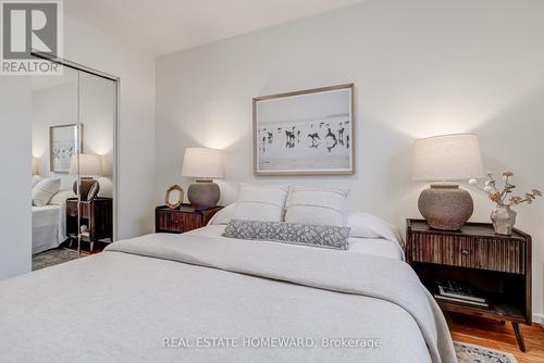 783 Dodsworth Crescent, Mississauga, ON - Indoor Photo Showing Bedroom