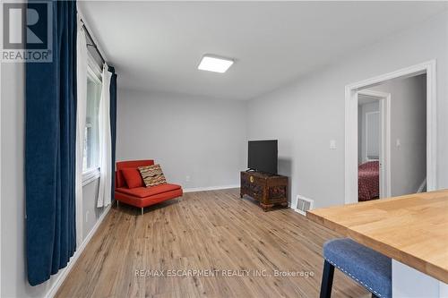 197 East 12Th Street, Hamilton, ON - Indoor