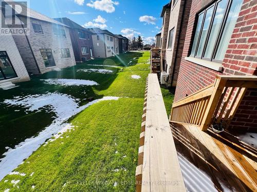 11 Cherry Blossom Heights, Hamilton, ON - Outdoor