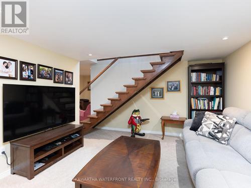 Den - 48 Maple Avenue, Kawartha Lakes (Bexley), ON 