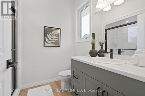 25 Dunning Way, St. Thomas, ON - Indoor Photo Showing Bathroom