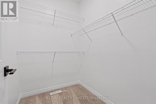 25 Dunning Way, St. Thomas, ON - Indoor With Storage