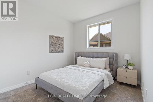 25 Dunning Way, St. Thomas, ON - Indoor Photo Showing Bedroom