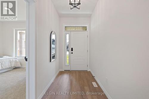 25 Dunning Way, St. Thomas, ON - Indoor Photo Showing Other Room