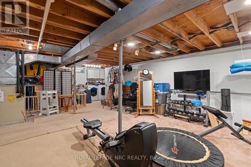 2821 Solar Crescent, Niagara Falls (Stamford), ON - Indoor Photo Showing Basement