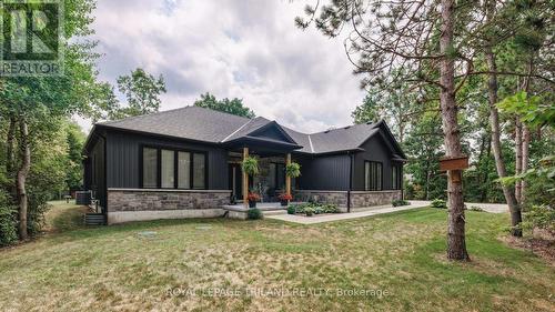 8443 Goosemarsh Line, Lambton Shores, ON - Outdoor