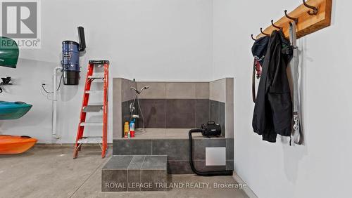 8443 Goosemarsh Line, Lambton Shores, ON - Indoor