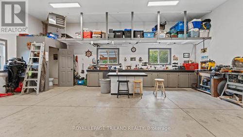 8443 Goosemarsh Line, Lambton Shores, ON - Indoor