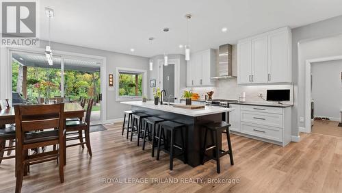 8443 Goosemarsh Line, Lambton Shores, ON - Indoor