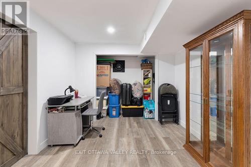 39090 Combermere Road, Madawaska Valley, ON - Indoor