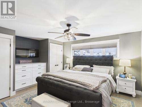 756 Reynolds Drive, Kincardine, ON - Indoor Photo Showing Bedroom