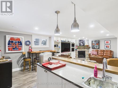 756 Reynolds Drive, Kincardine, ON - Indoor With Fireplace