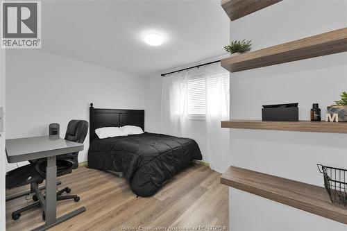 1320 Hansen, Windsor, ON - Indoor Photo Showing Bedroom