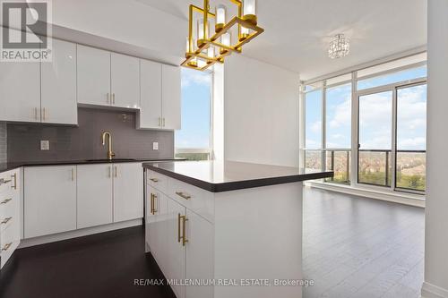 1512 - 9582 Markham Road, Markham, ON - Indoor Photo Showing Kitchen