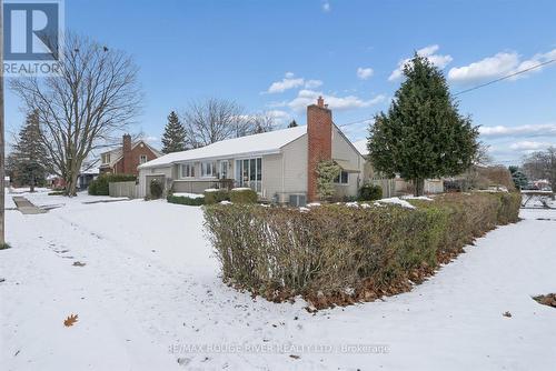 109 Sherwood Avenue, Oshawa, ON - Outdoor