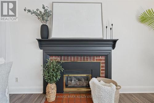 109 Sherwood Avenue, Oshawa, ON - Indoor With Fireplace