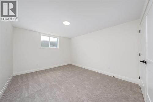 6755 Griffin Drive, Plympton-Wyoming, ON - Indoor Photo Showing Other Room