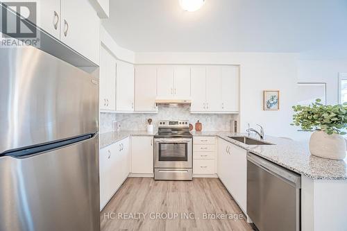 82 Thomas Frisby Jr Crescent, Markham, ON - Indoor Photo Showing Kitchen With Stainless Steel Kitchen With Upgraded Kitchen