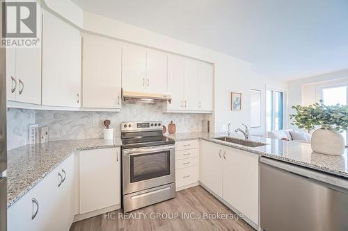 82 Thomas Frisby Jr Crescent, Markham, ON - Indoor Photo Showing Kitchen With Stainless Steel Kitchen