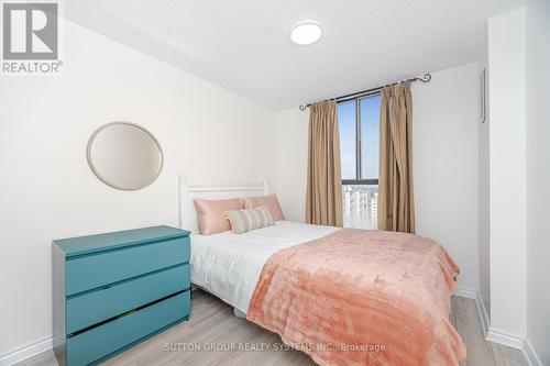 1407 - 3170 Kirwin Avenue, Mississauga, ON - Indoor Photo Showing Bedroom