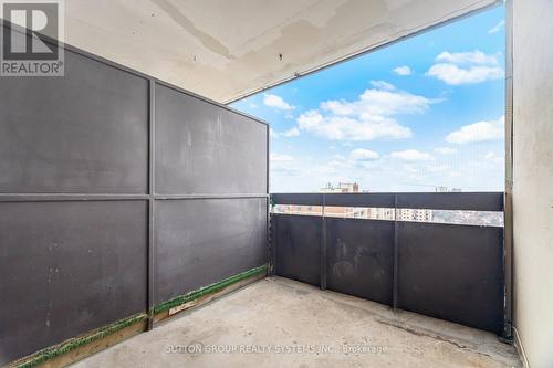 1407 - 3170 Kirwin Avenue, Mississauga, ON - Outdoor With Exterior