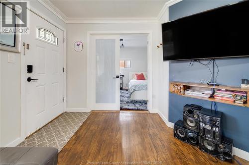 2906 Lloyd George Boulevard, Windsor, ON 