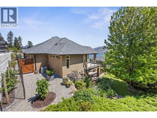 6482 Renfrew Court, Peachland, BC - Outdoor