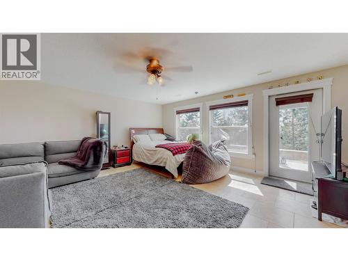 1370 Bullmoose Way, Osoyoos, BC - Indoor