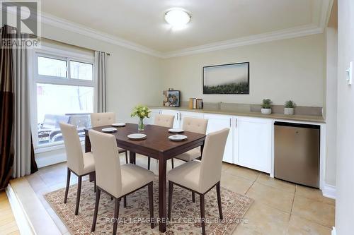 16 - 1021 Cedarglen Gate, Mississauga, ON 