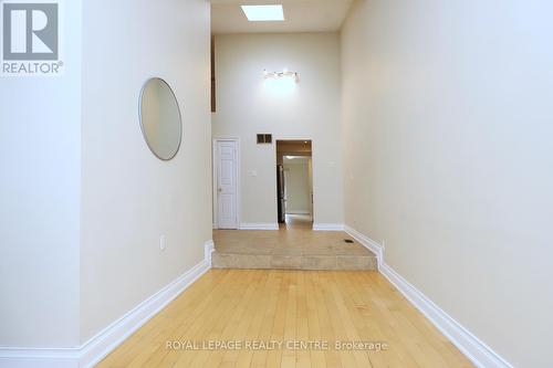 16 - 1021 Cedarglen Gate, Mississauga, ON 