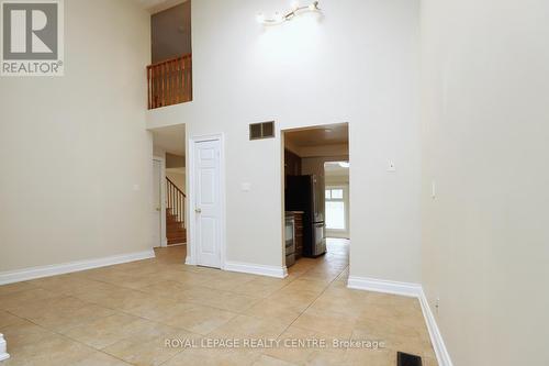 16 - 1021 Cedarglen Gate, Mississauga, ON 