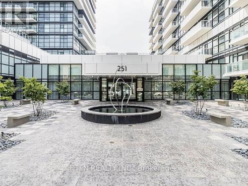 1807 - 251 Manitoba Street, Toronto, ON - Outdoor