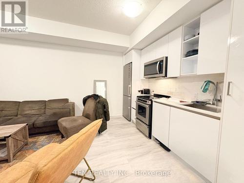 1807 - 251 Manitoba Street, Toronto, ON - Indoor Photo Showing Kitchen