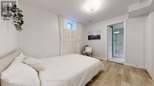 19 Montcalm Avenue, Toronto, ON - Indoor Photo Showing Bedroom