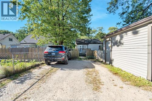 1064 Prince Road, Windsor, ON - Outdoor
