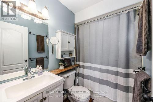 446 Abound Crescent, Peterborough (Ashburnham Ward 4), ON - Indoor Photo Showing Bathroom
