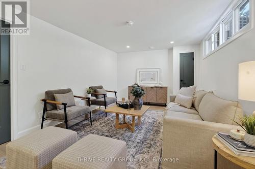 27 - 35 Waterman Avenue, London South (South R), ON - Indoor Photo Showing Living Room