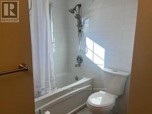 15 Balcarres Road, London North (North C), ON - Indoor Photo Showing Bathroom