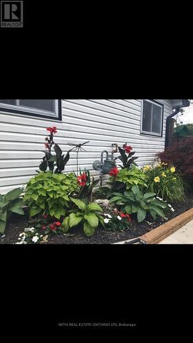 15 Balcarres Road, London North (North C), ON - Outdoor