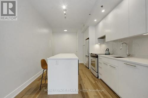 309 - 108 Richmond Road, Ottawa, ON - Indoor Photo Showing Kitchen