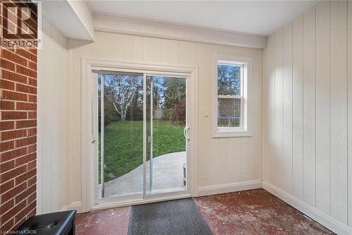 92 Borden Avenue N, Kitchener, ON - Indoor Photo Showing Other Room