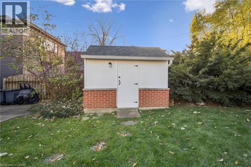 92 Borden Avenue N, Kitchener, ON - Outdoor